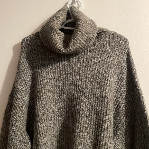 Oversized Zara turtleneck -knit - Picture 2 of 4